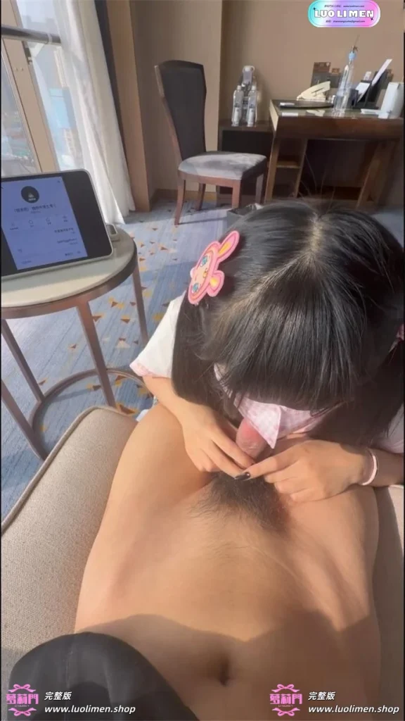 小远ovo@yuanshaonb66 新作 双马尾白丝萝莉福利姬 金主啪啪福利订阅-呦呦萝莉