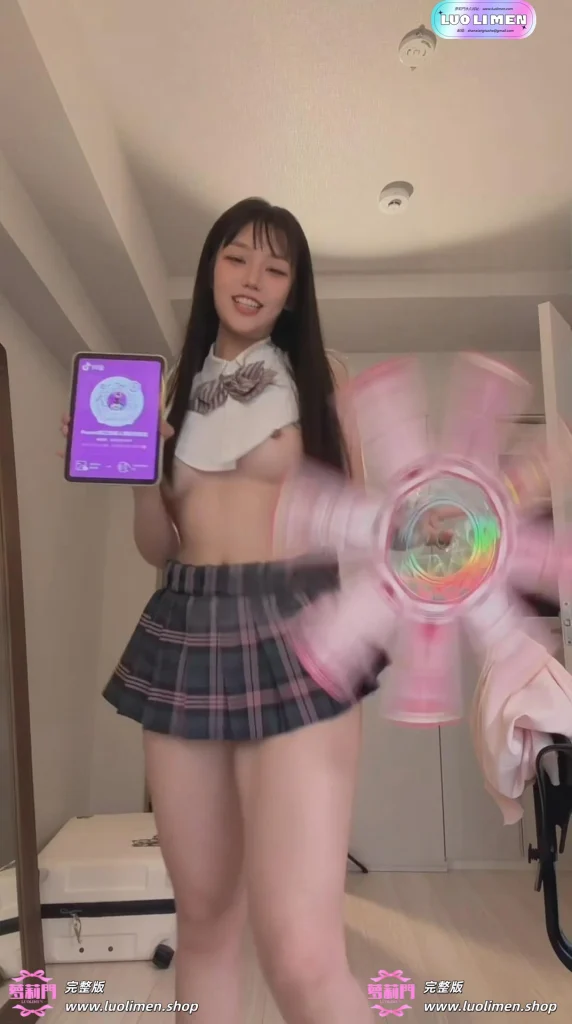 图片[5]-推特裸舞小美女【yum707玉米】动感裸舞2026为高考送祝福-呦呦萝莉